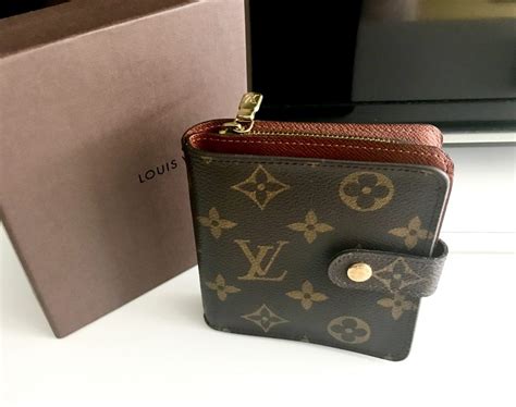 louis vuitton epi bifold wallet|Louis Vuitton small zippy wallet.